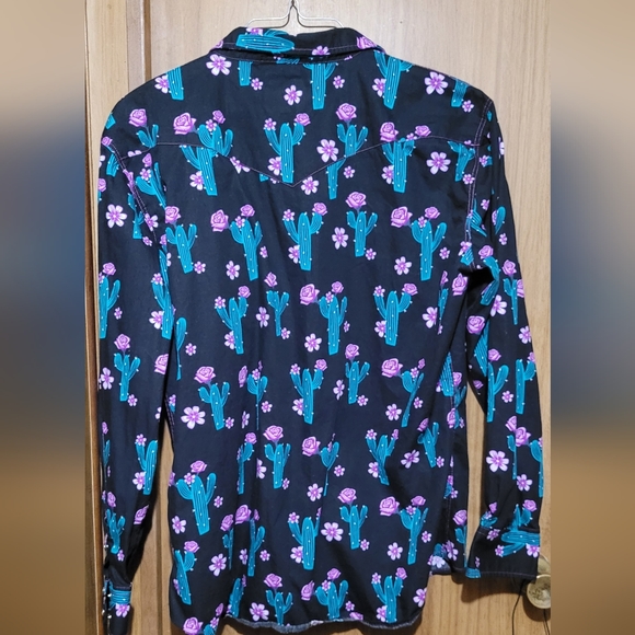 Cowgirl Hardware button down western longsleeve size XL - Picture 2 of 7
